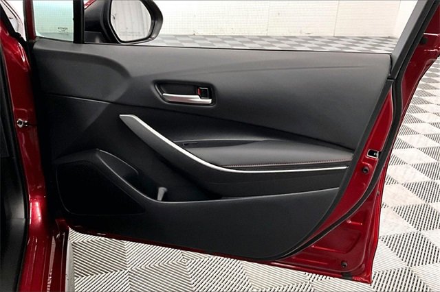 Used 2023 Toyota Corolla SE image 18
