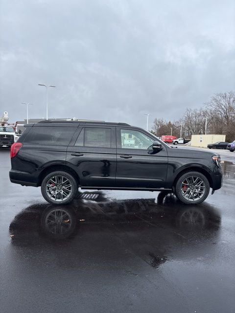 New 2025 Ford Expedition Platinum w/ Stealth Performance Package image 4