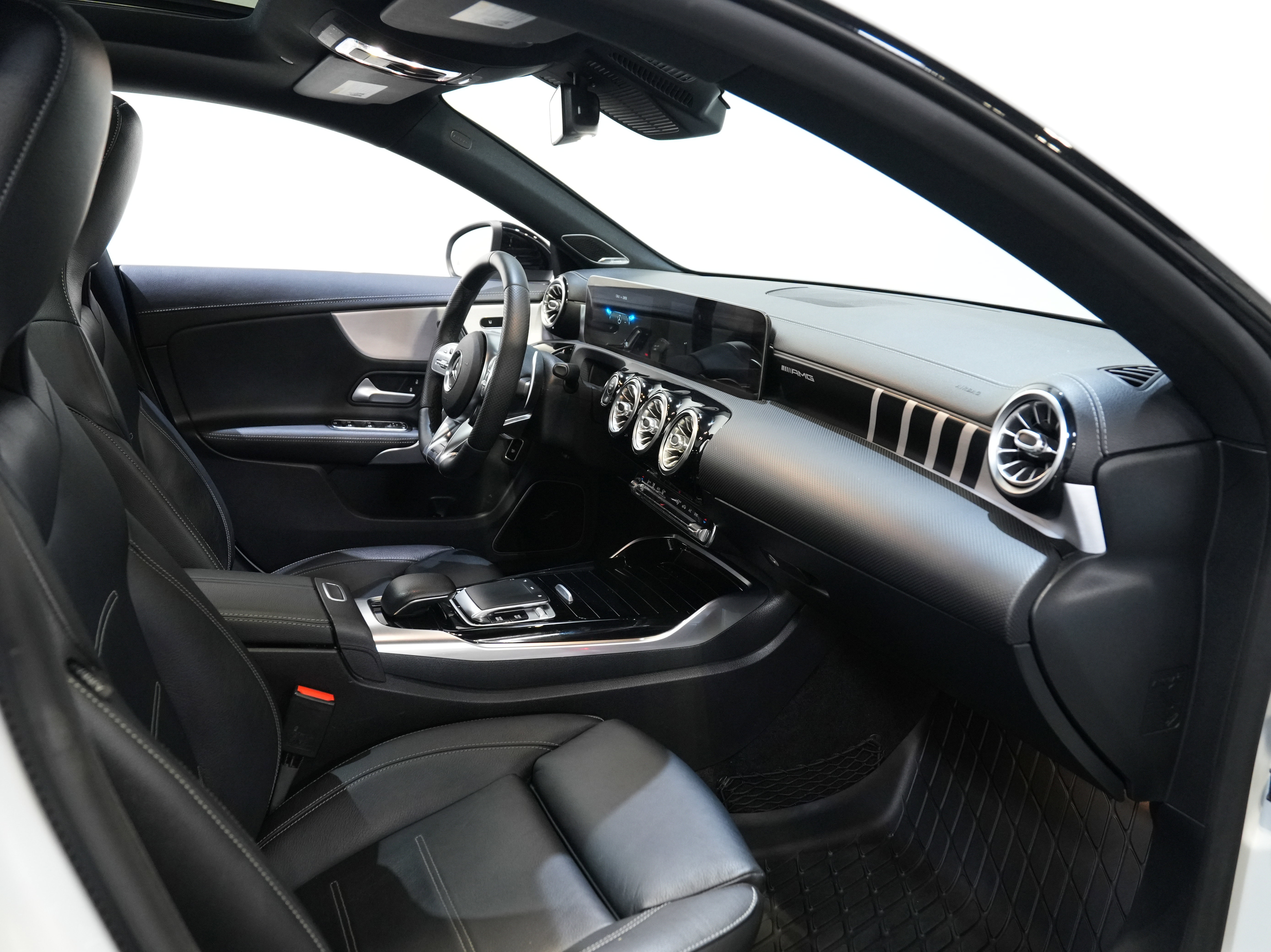 Used 2020 Mercedes-Benz CLA 45 AMG 4MATIC image 37