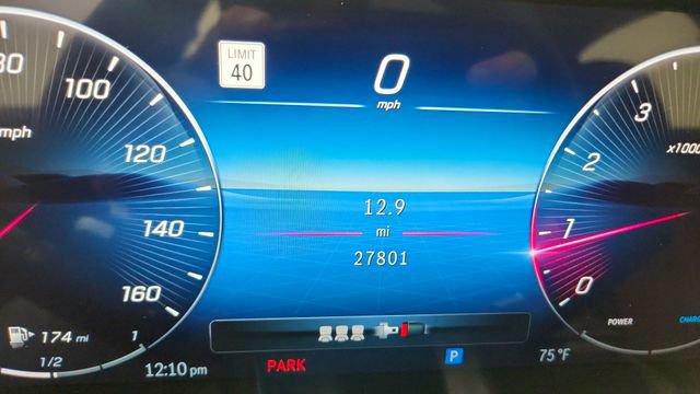 Used 2024 Mercedes-Benz C 300 4MATIC Sedan w/ Pinnacle Trim Package image 39