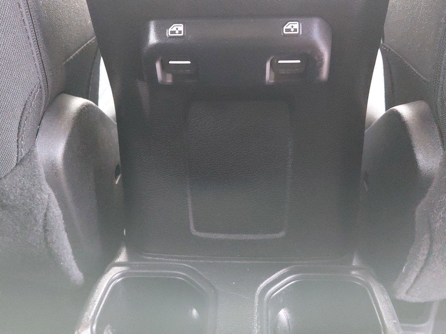 Used 2021 Jeep Wrangler Unlimited Sport image 16