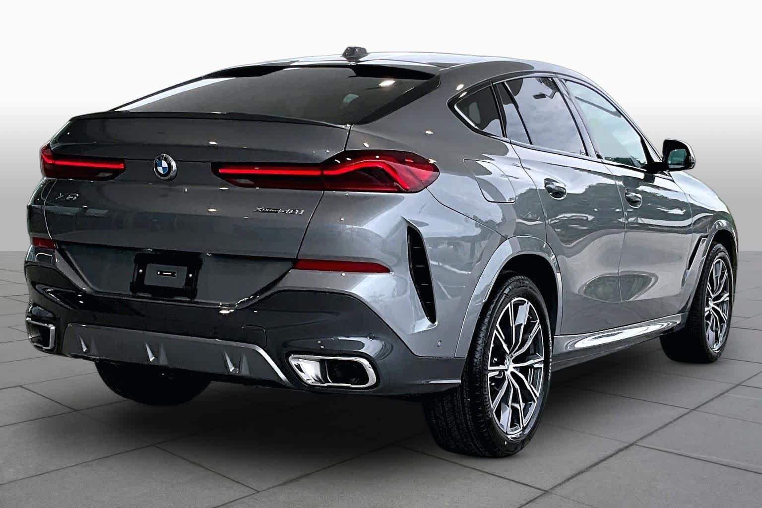 Certified 2026 BMW X6 xDrive40i AWD/4WD image 12