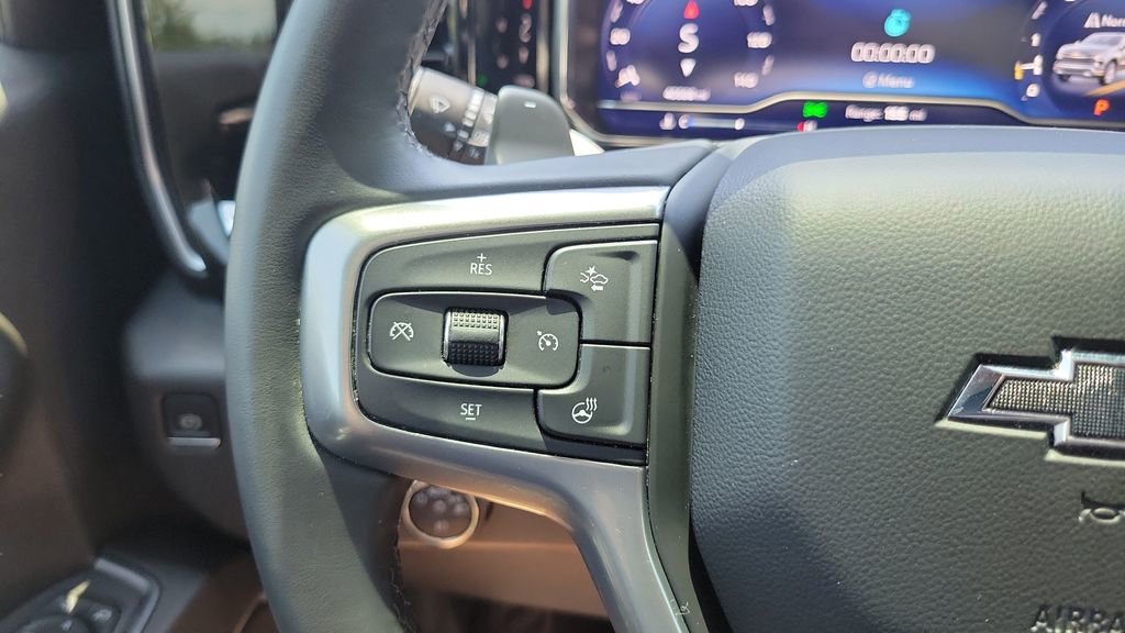 Used 2023 Chevrolet Silverado 1500 RST AWD/4WD image 20