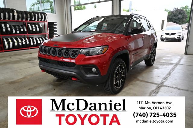 Used 2025 Jeep Compass Trailhawk