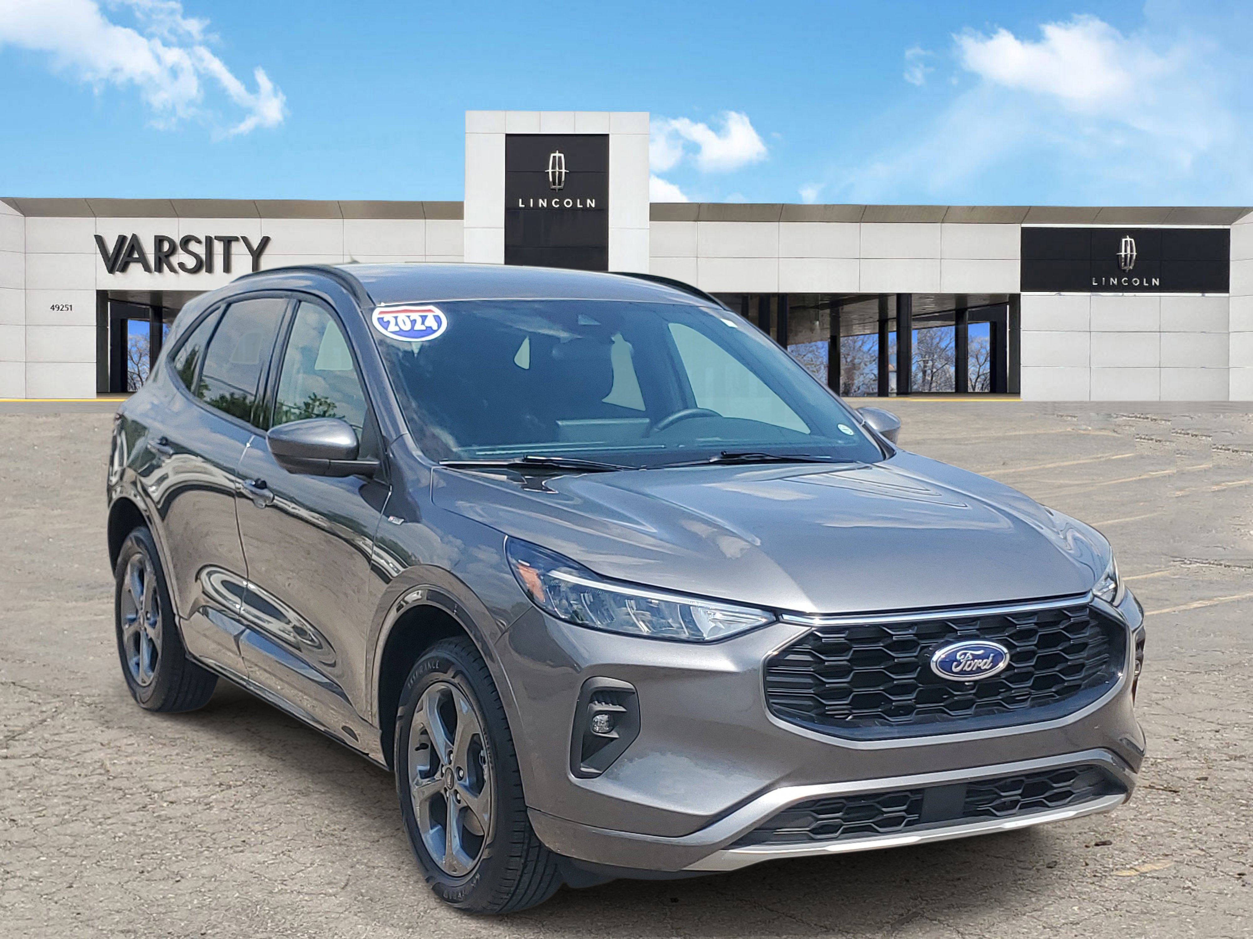 Used 2024 Ford Escape ST-Line Select w/ Tech Pack #2 AWD/4WD image 1