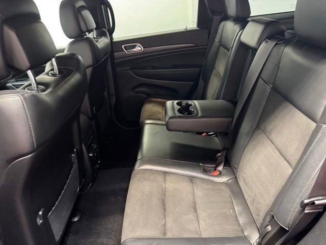 Used 2021 Jeep Grand Cherokee Altitude AWD/4WD image 34
