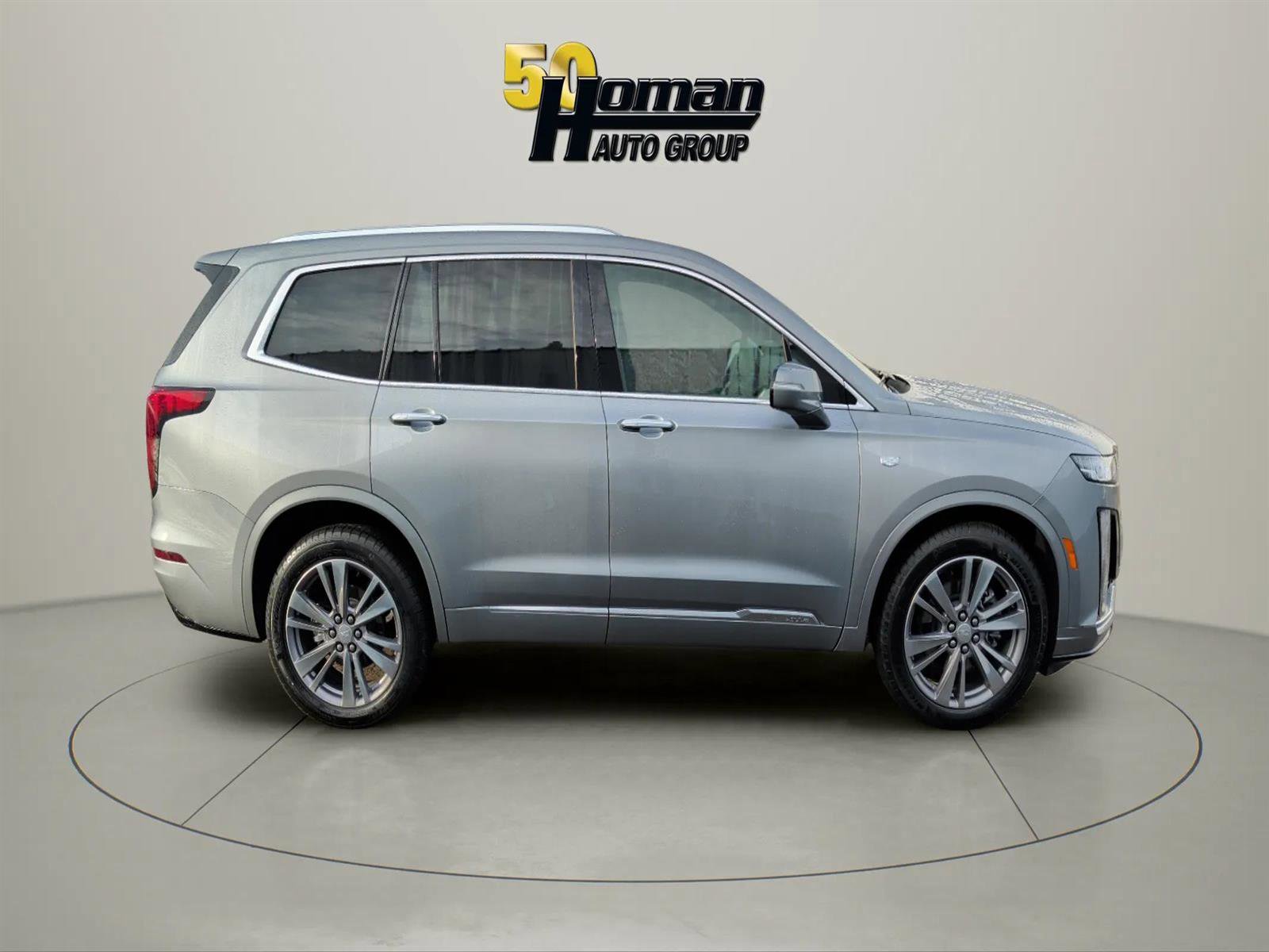 Used 2025 Cadillac XT6 Premium Luxury image 6