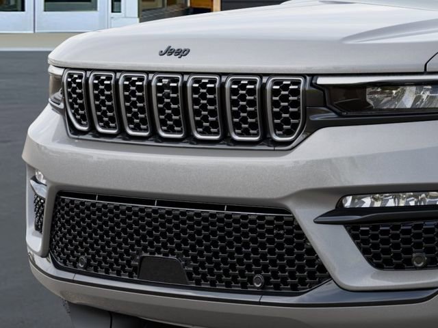 New 2025 Jeep Grand Cherokee Summit w/ Obsidian Package image 11