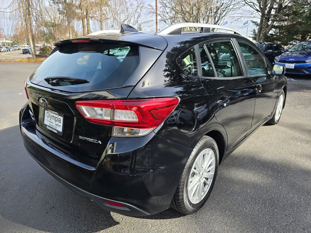 Used 2018 Subaru Impreza 2.0i Premium image 4