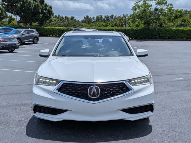 Used 2018 Acura TLX V6 FWD image 2