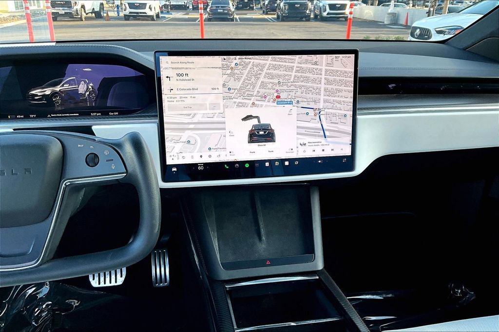 Used 2022 Tesla Model X Plaid image 8