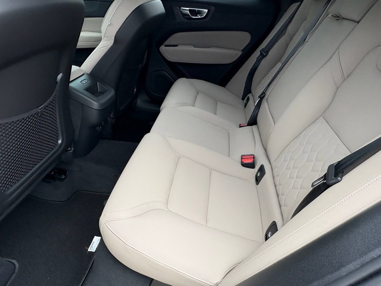 New 2026 Volvo XC60 B5 Plus w/ Protection Package Premier image 22