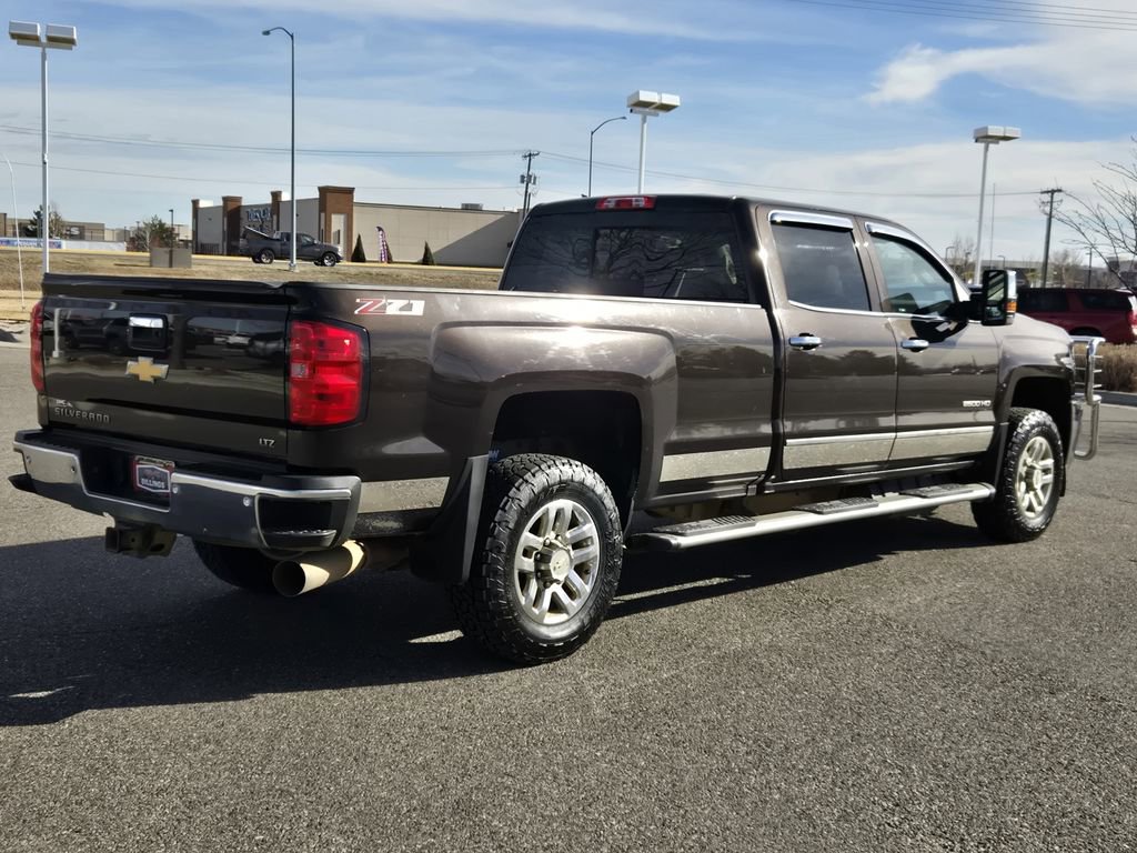 Used 2018 Chevrolet Silverado 2500 LTZ w/ Duramax Plus Package image 46