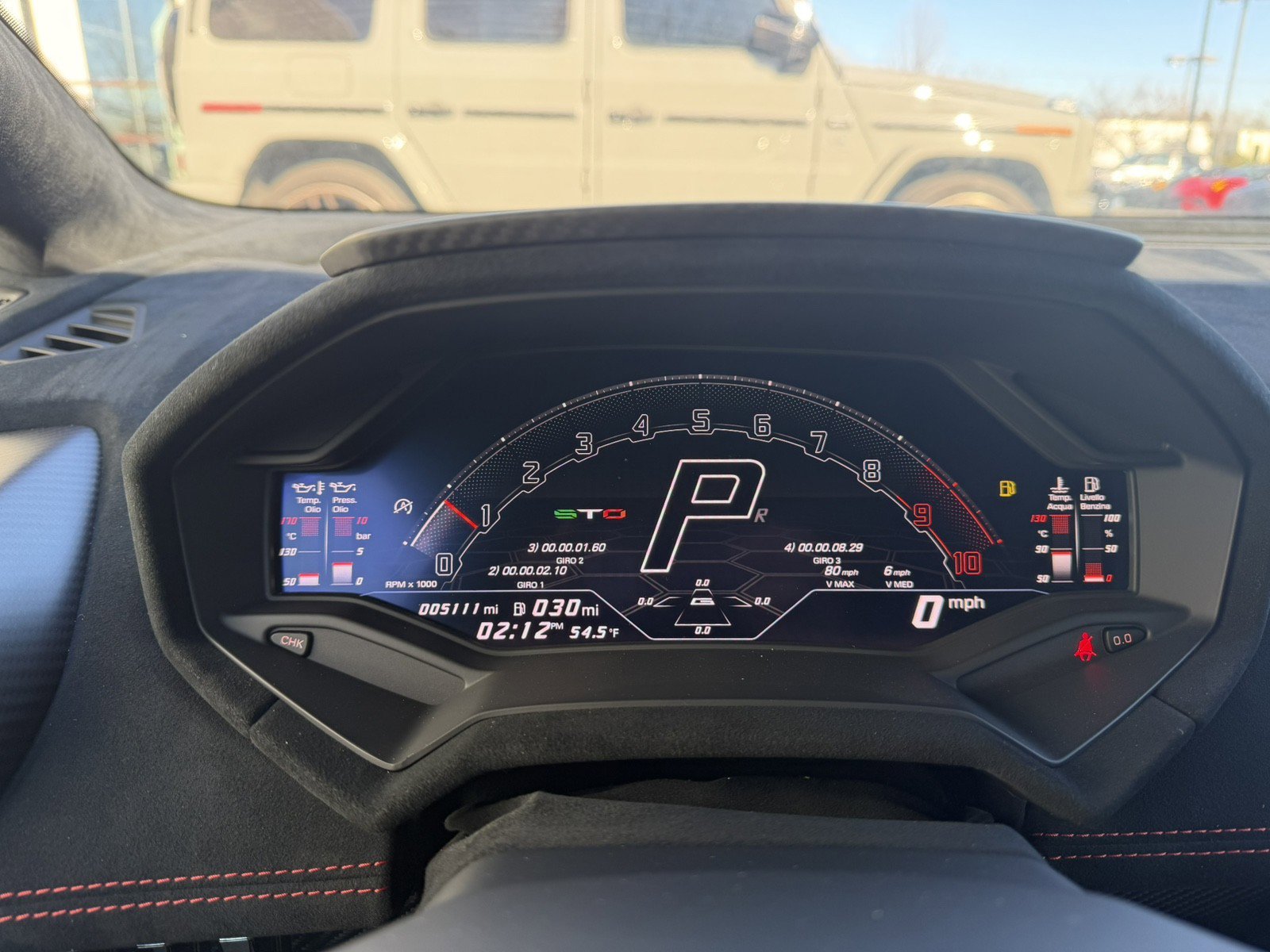 Used 2022 Lamborghini Huracan STO image 13