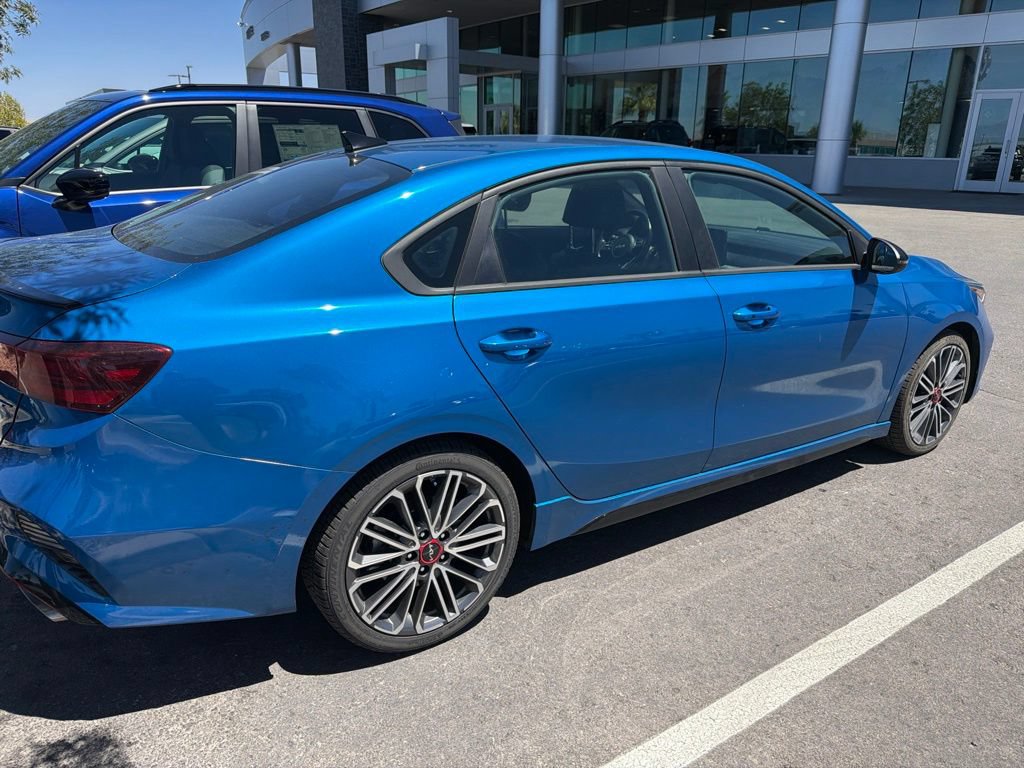 Used 2022 Kia Forte GT w/ GT Technology Package FWD image 36