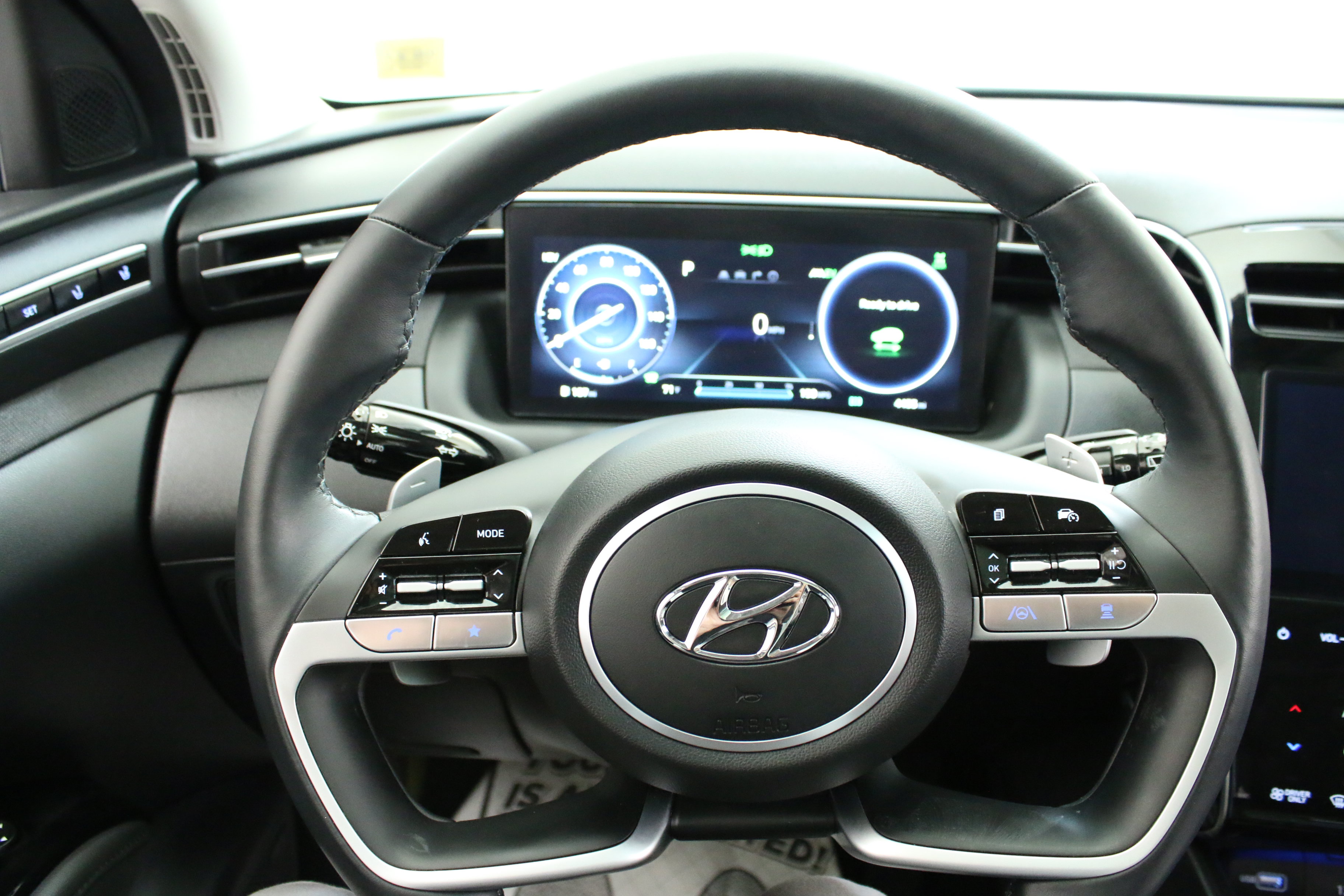Used 2024 Hyundai Tucson Limited AWD/4WD image 14
