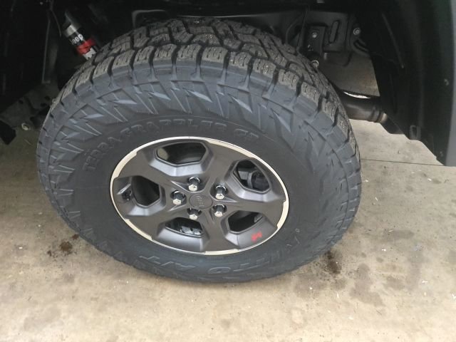 Used 2020 Jeep Gladiator Rubicon image 12