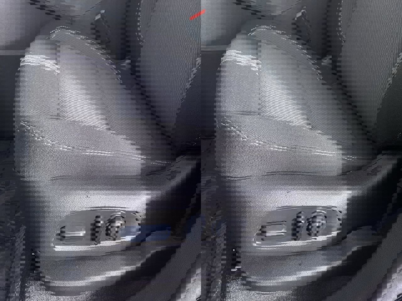 Certified 2023 Chevrolet Blazer LT w/ Convenience Package image 9