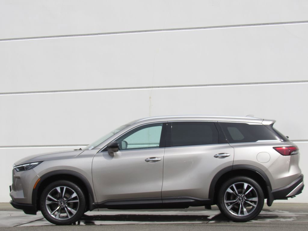 Used 2025 INFINITI QX60 Luxe image 4