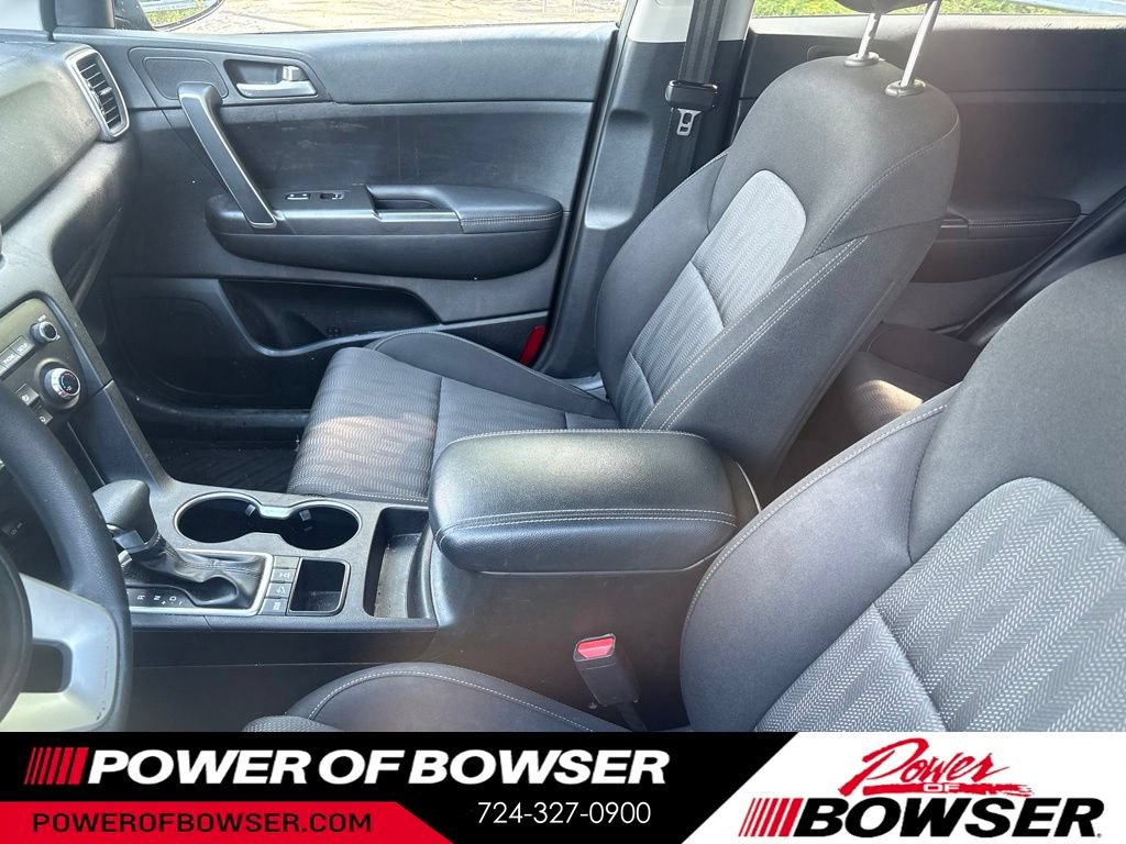 Used 2021 Kia Sportage LX AWD/4WD image 10