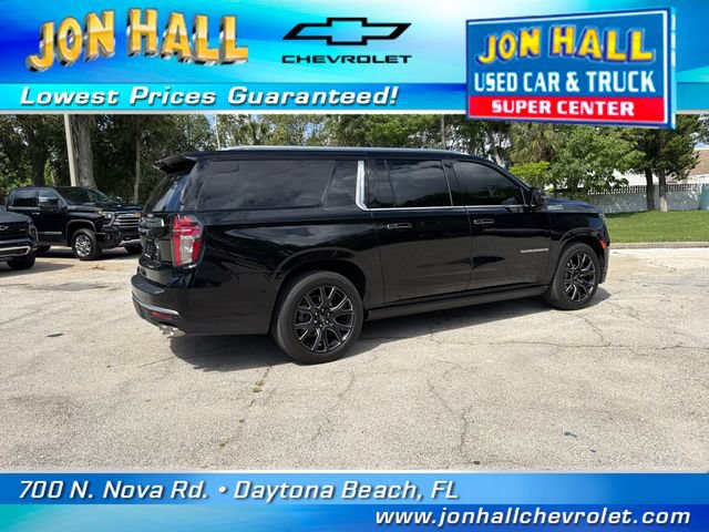 Used 2024 Chevrolet Suburban High Country AWD/4WD image 13