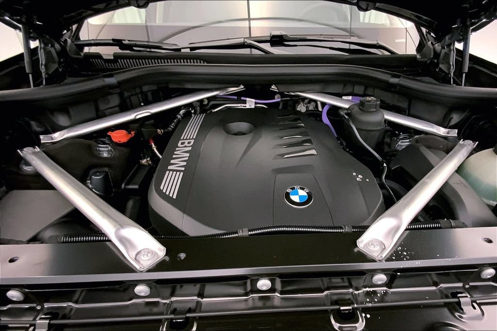 New 2026 BMW X7 xDrive40i AWD/4WD image 8
