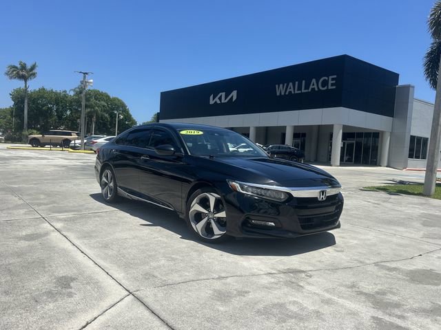 Used 2019 Honda Accord Touring image 1