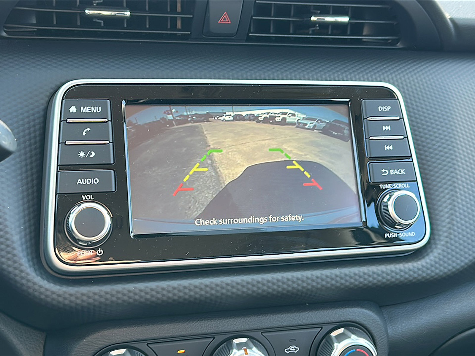 New 2025 Nissan Kicks Play S image 22