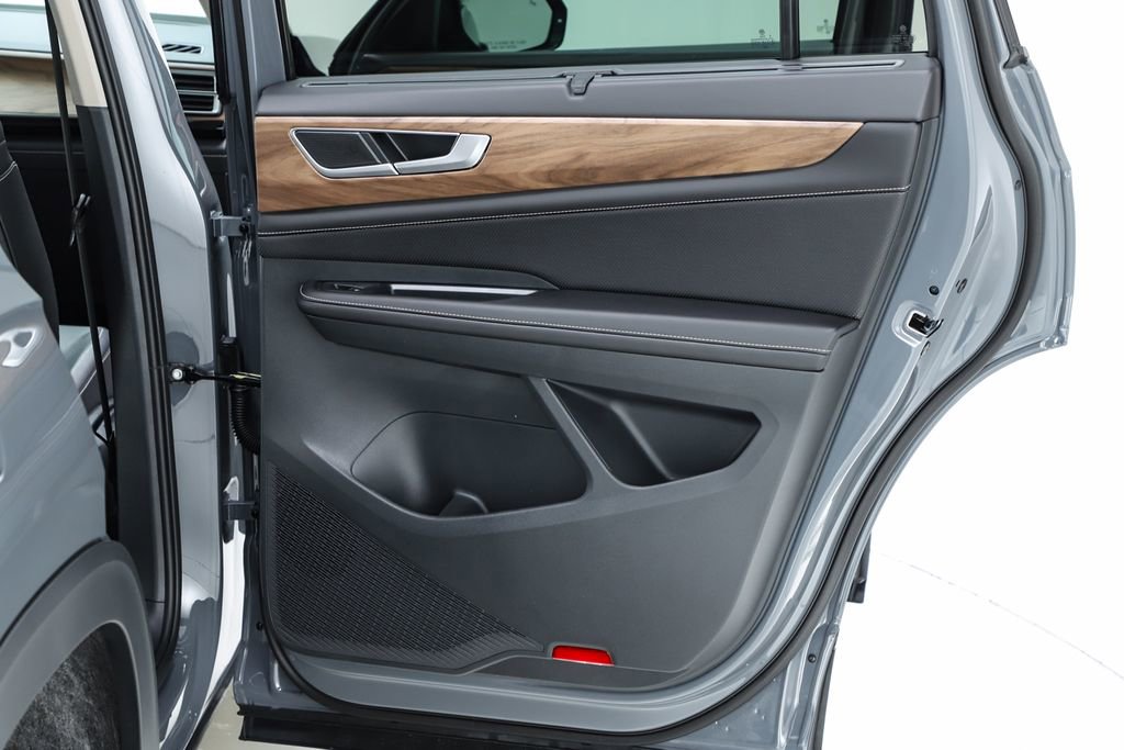 New 2026 Volkswagen Atlas SE image 71