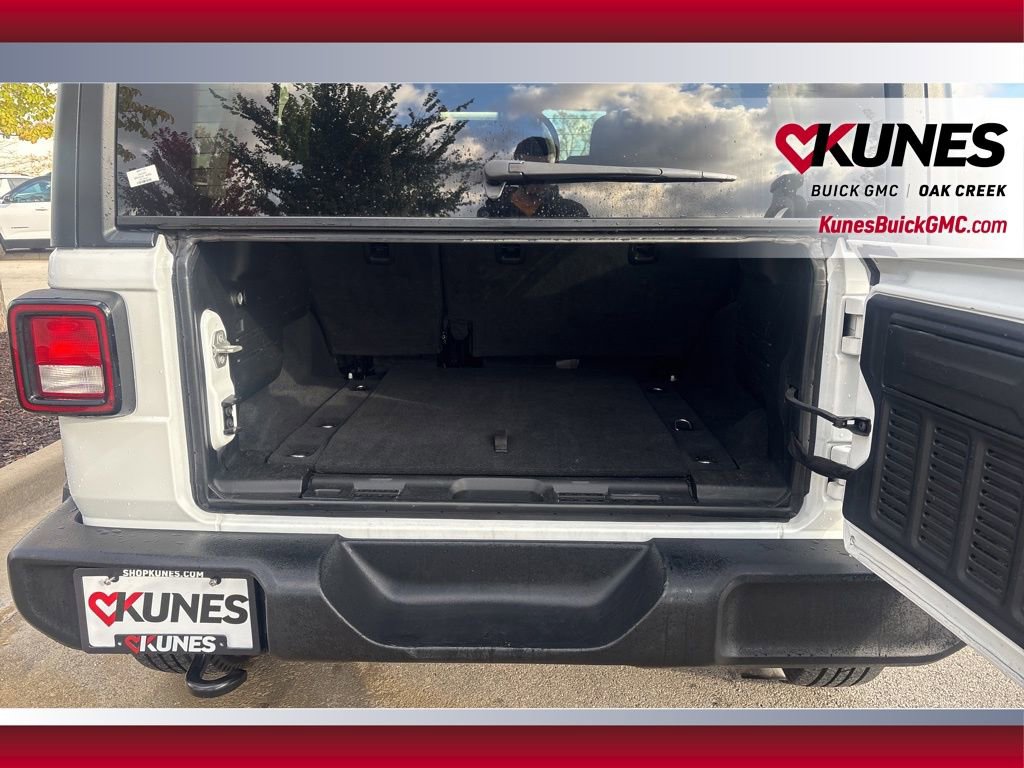 Used 2024 Jeep Wrangler Sport S image 7