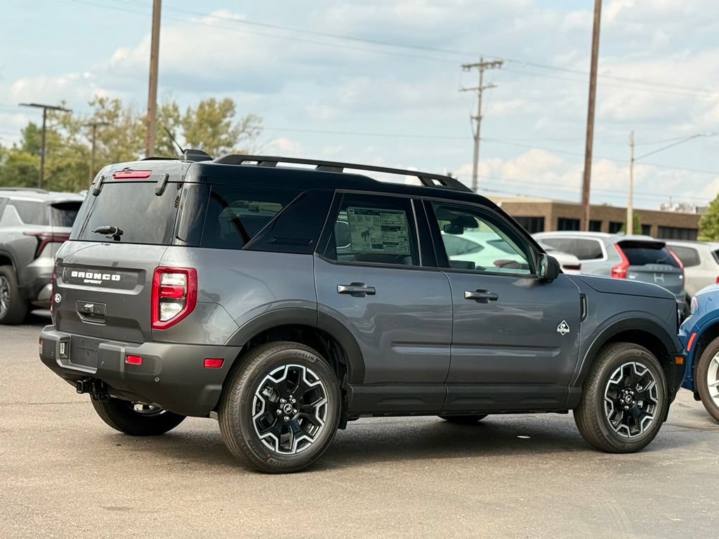 New 2026 Ford Bronco Sport Outer Banks w/ Outer Banks Tech Package+ AWD/4WD image 31