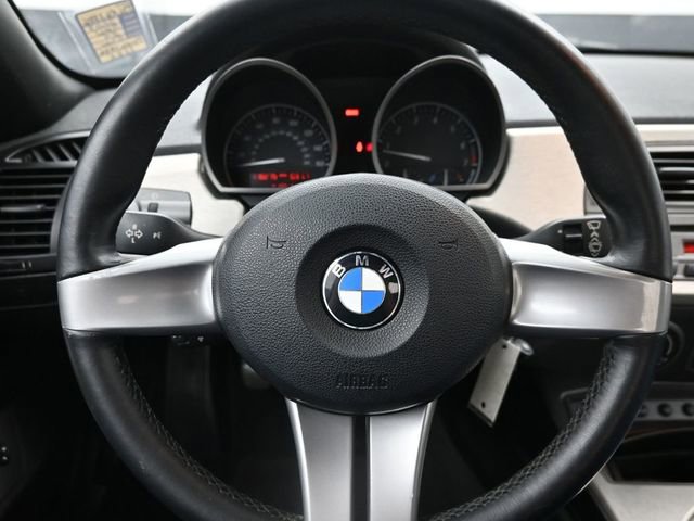 Used 2003 BMW Z4 2.5i image 20