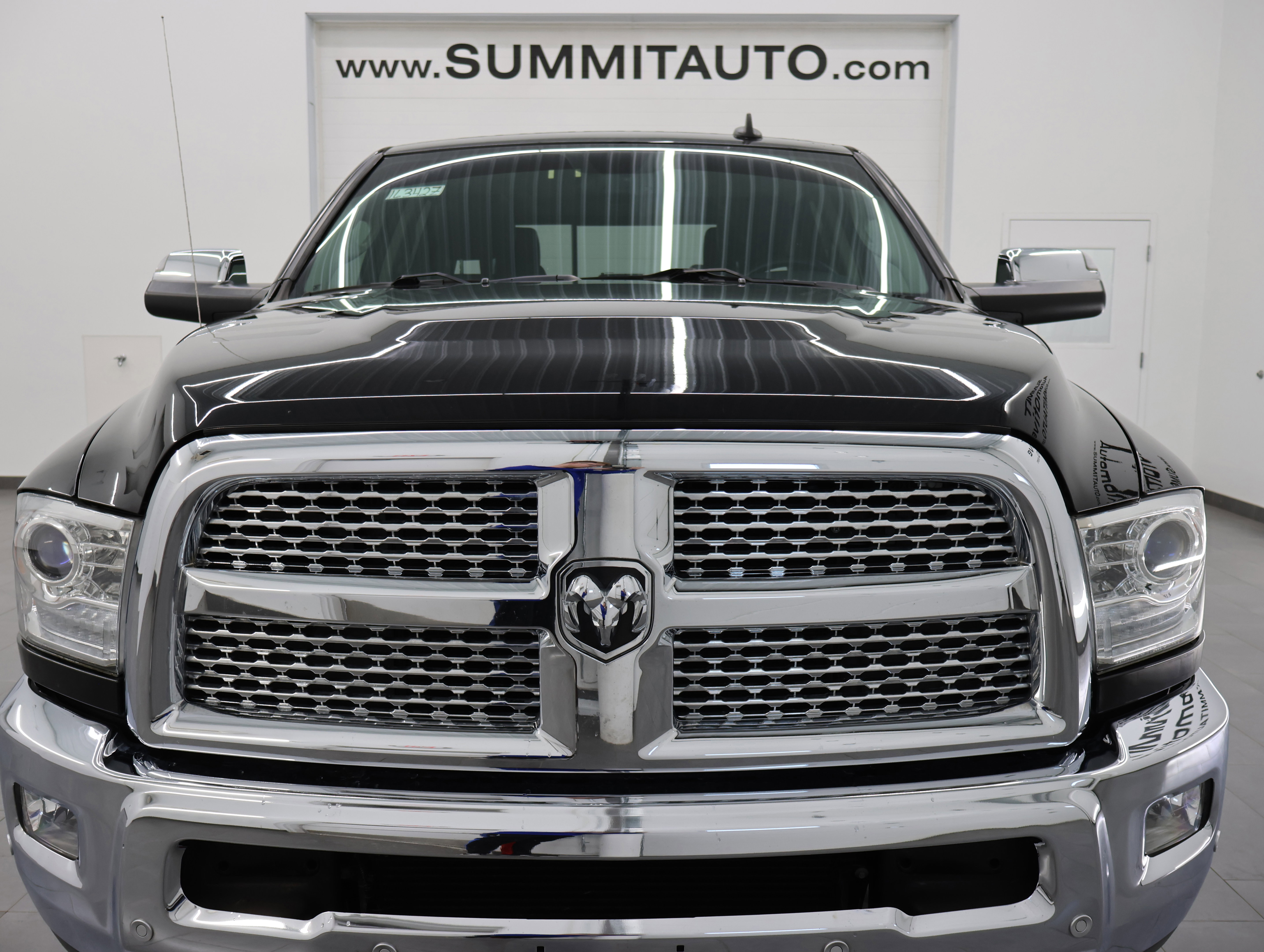 Used 2018 RAM 2500 Laramie image 22