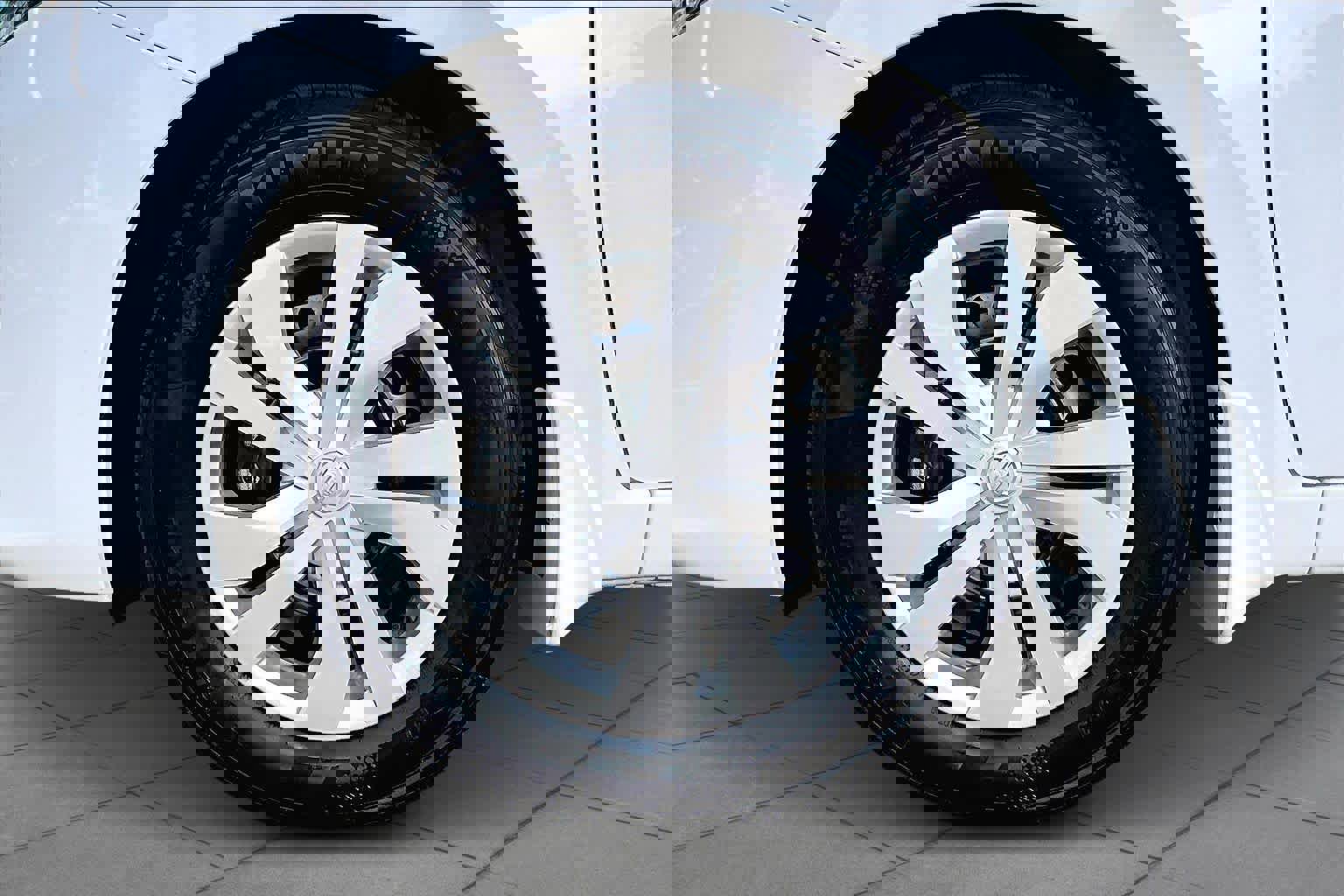 New 2025 Nissan Versa S w/ Trunk Package image 11