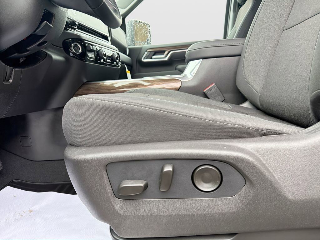 New 2026 Chevrolet Silverado 2500 LT w/ All Star Edition image 16