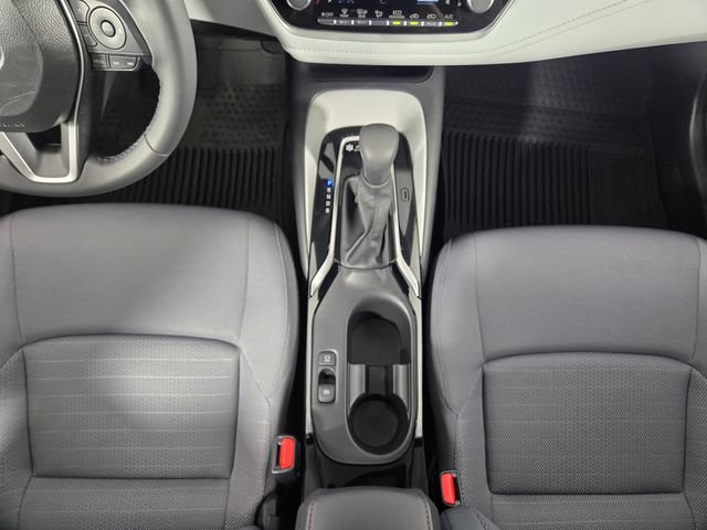 Used 2025 Toyota Corolla SE FWD image 24