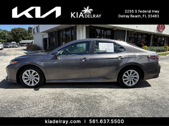 Used 2024 Toyota Camry LE FWD image 5