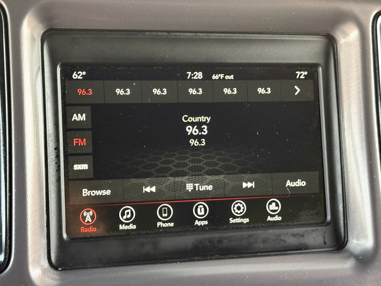 Used 2023 Dodge Challenger SXT image 21