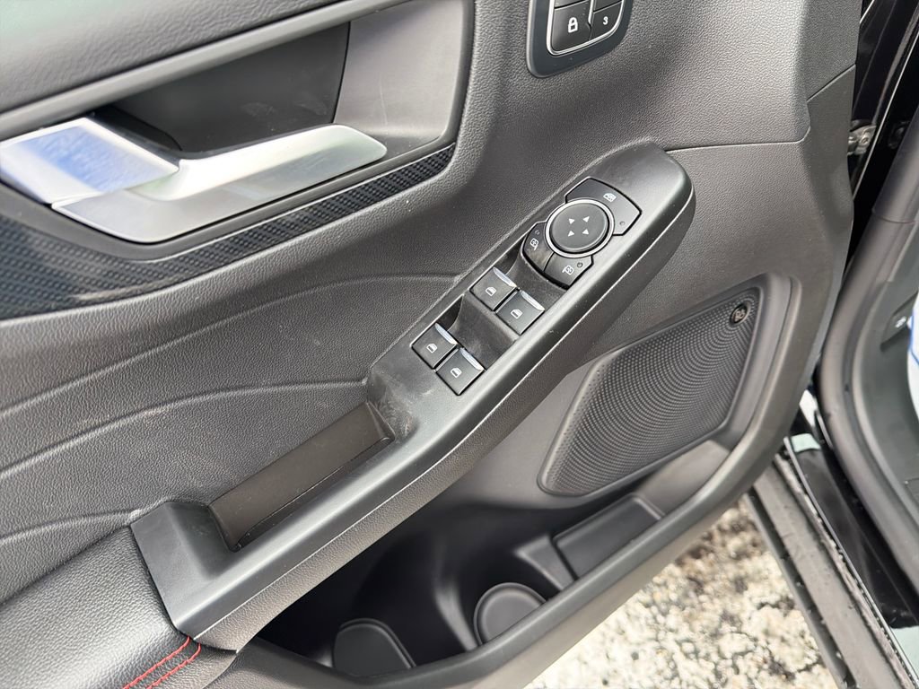 New 2026 Ford Escape ST-Line Select w/ Tech Pack #2 image 11