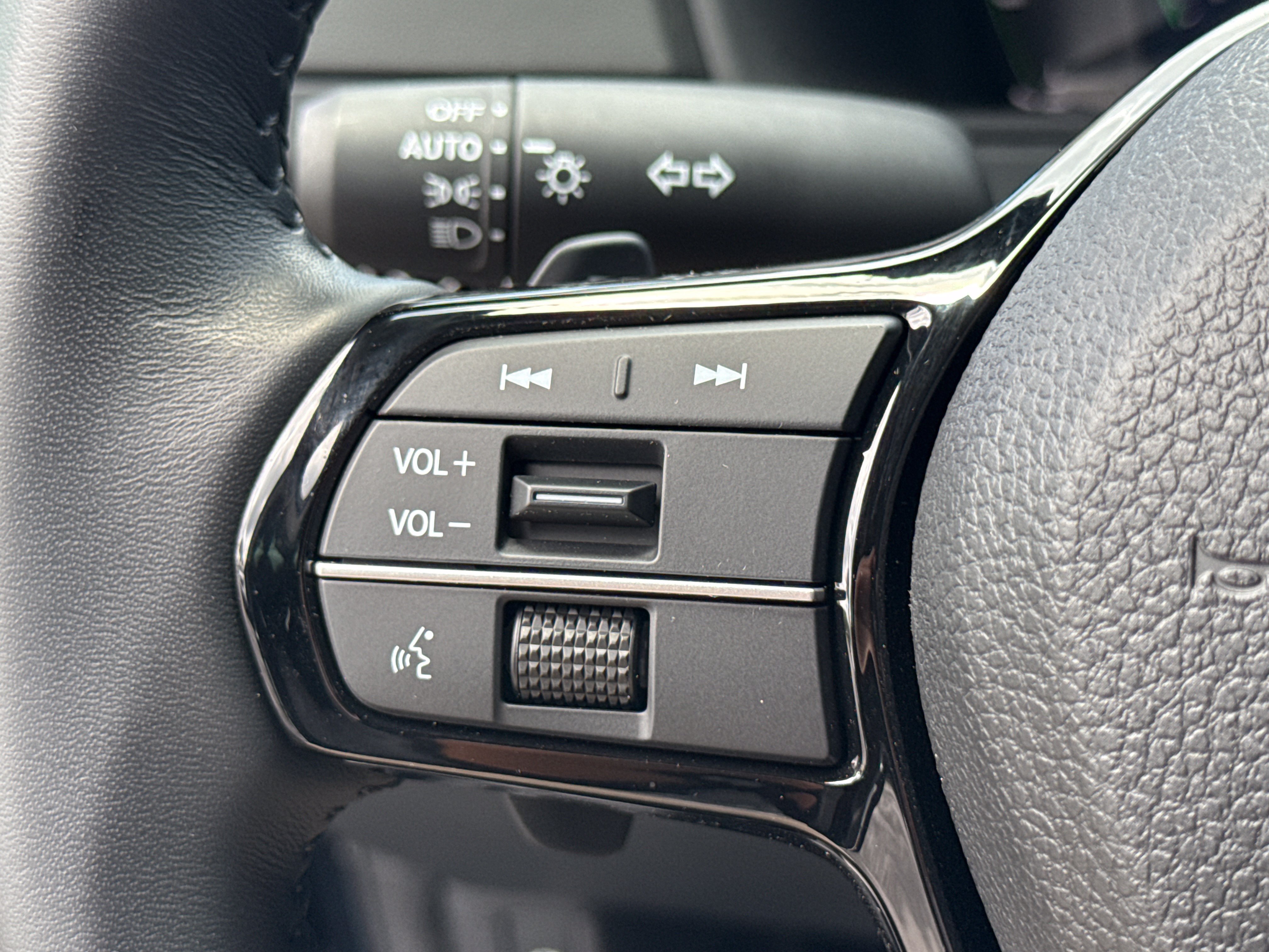 Certified 2024 Honda Accord Touring image 35