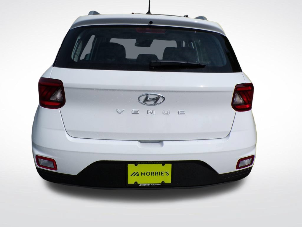 New 2026 Hyundai Venue SEL FWD image 5