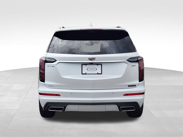 Used 2024 Cadillac XT6 Sport w/ Technology Package AWD/4WD image 4