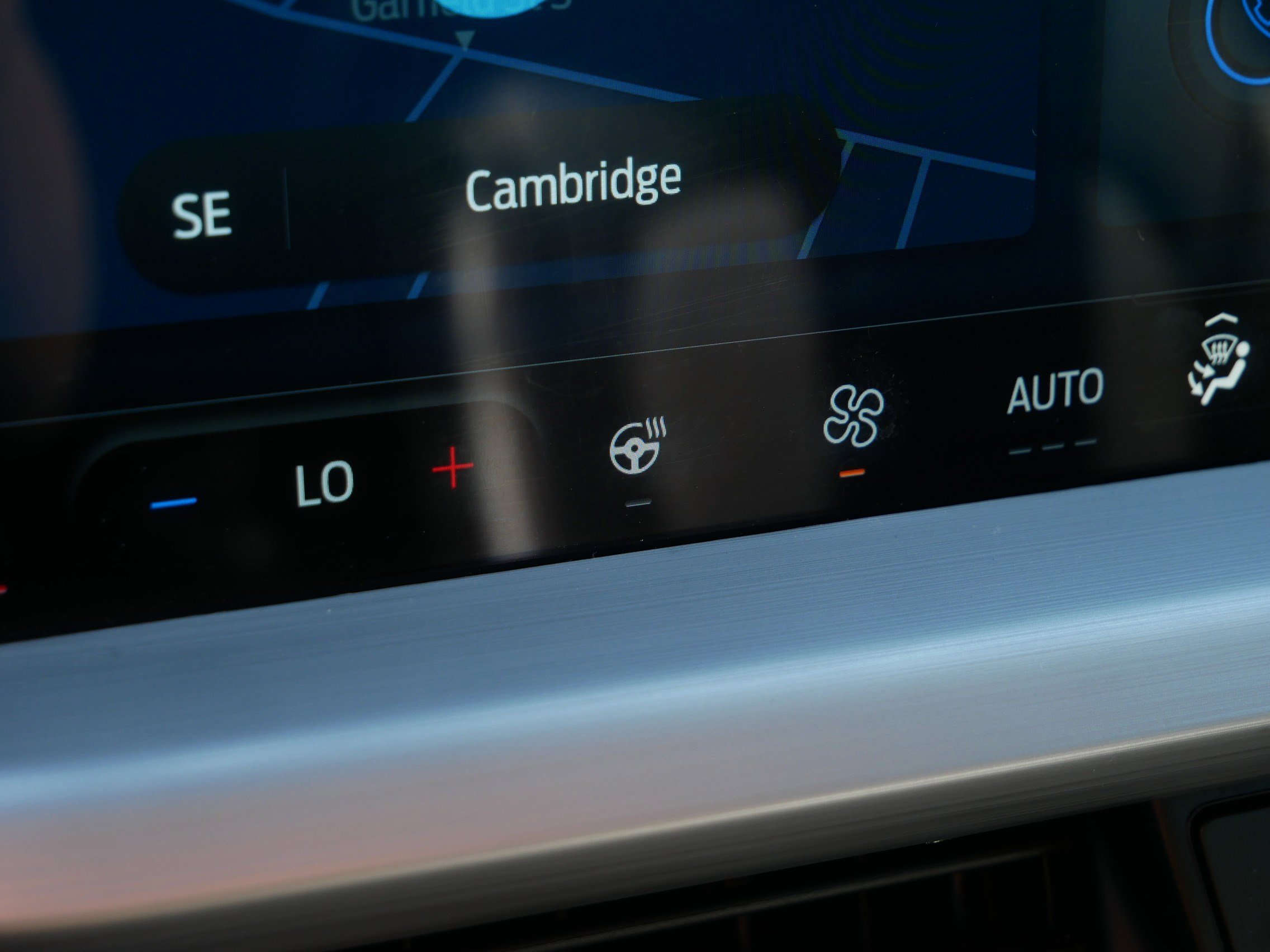 Used 2023 Ford Escape Platinum image 32