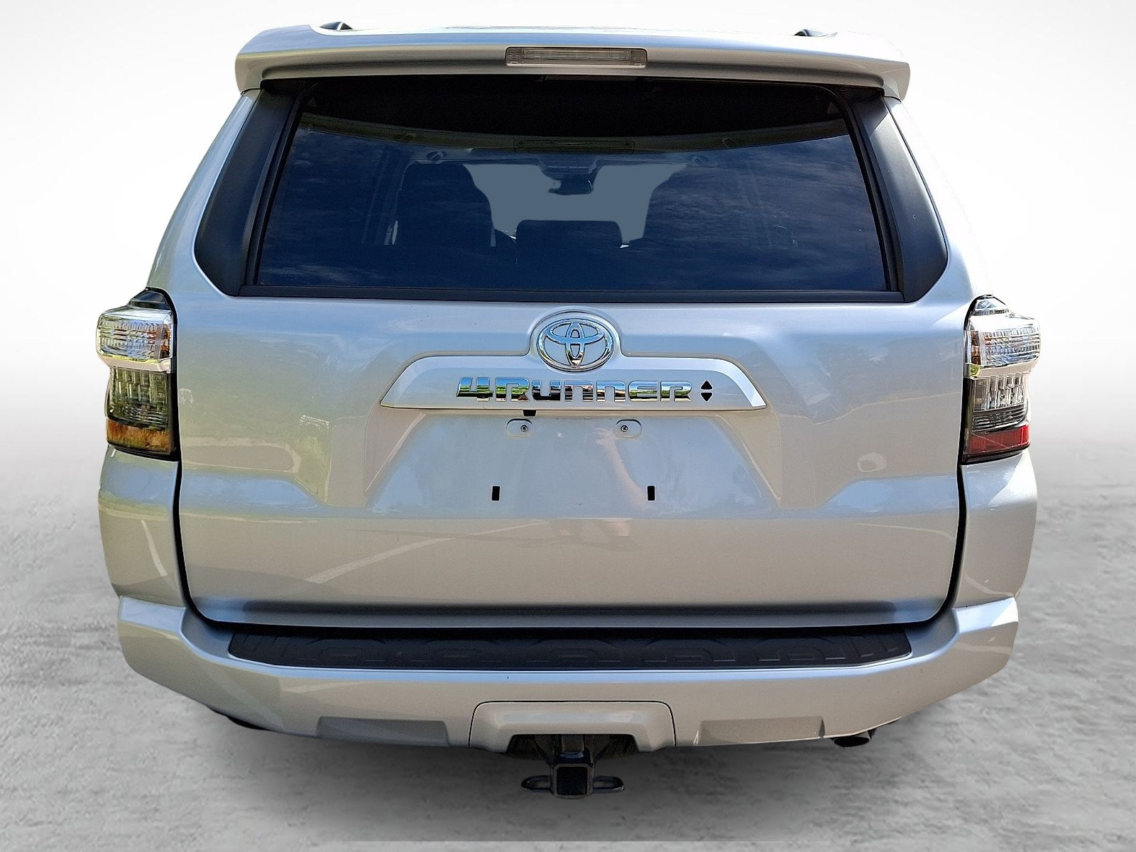 Used 2024 Toyota 4Runner SR5 Premium w/ Moonroof Package RWD image 5