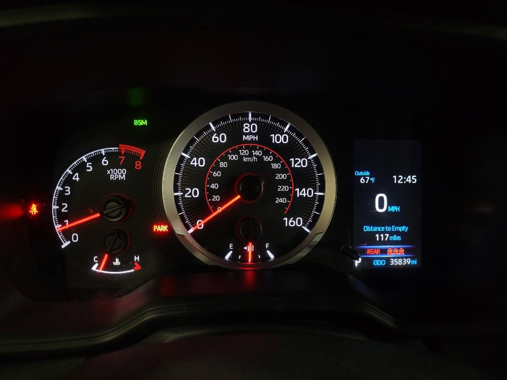 Used 2022 Toyota Corolla SE w/ SE Premium Package FWD image 23