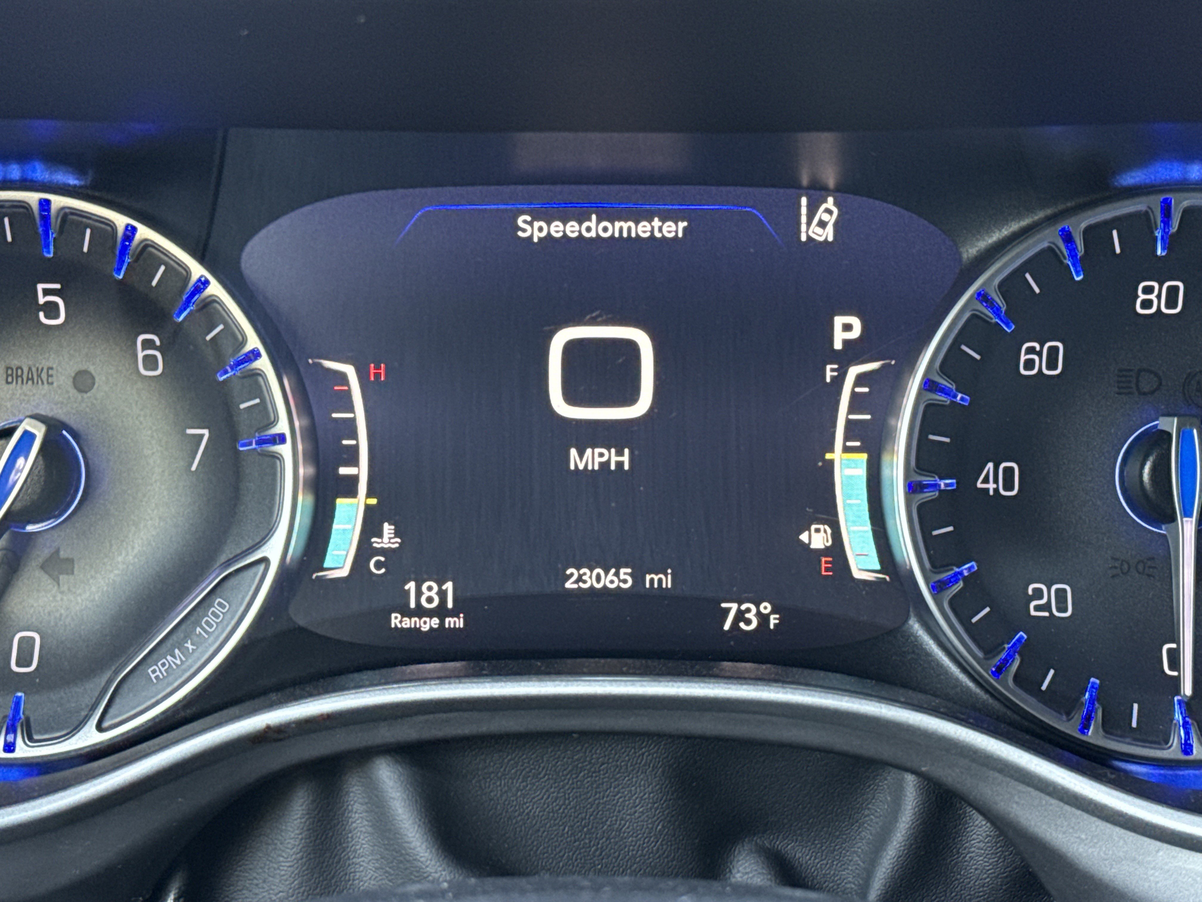 Used 2025 Chrysler Pacifica Select FWD image 20