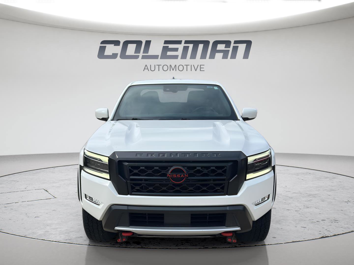 Used 2022 Nissan Frontier PRO-4X w/ Technology Package image 2