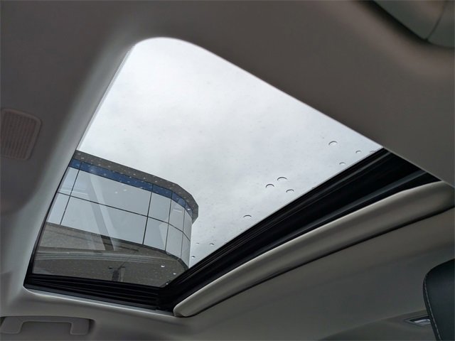 Used 2022 Lexus ES 300h w/ Premium Package image 24