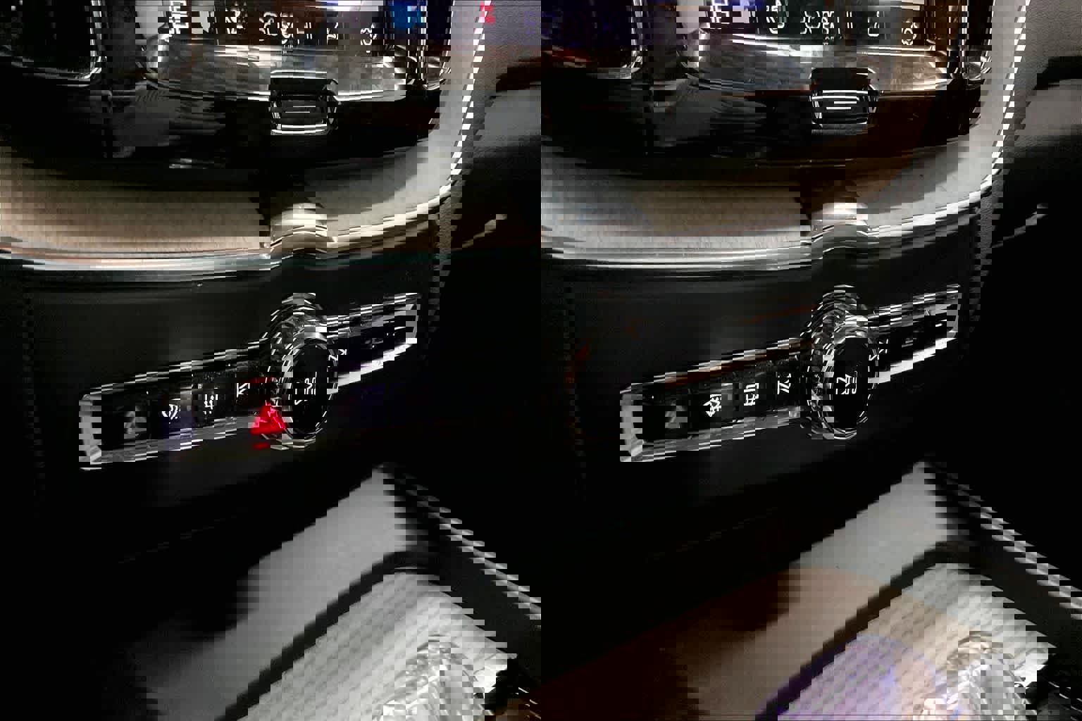 Used 2022 Volvo XC60 B5 Inscription w/ Advanced Package image 33