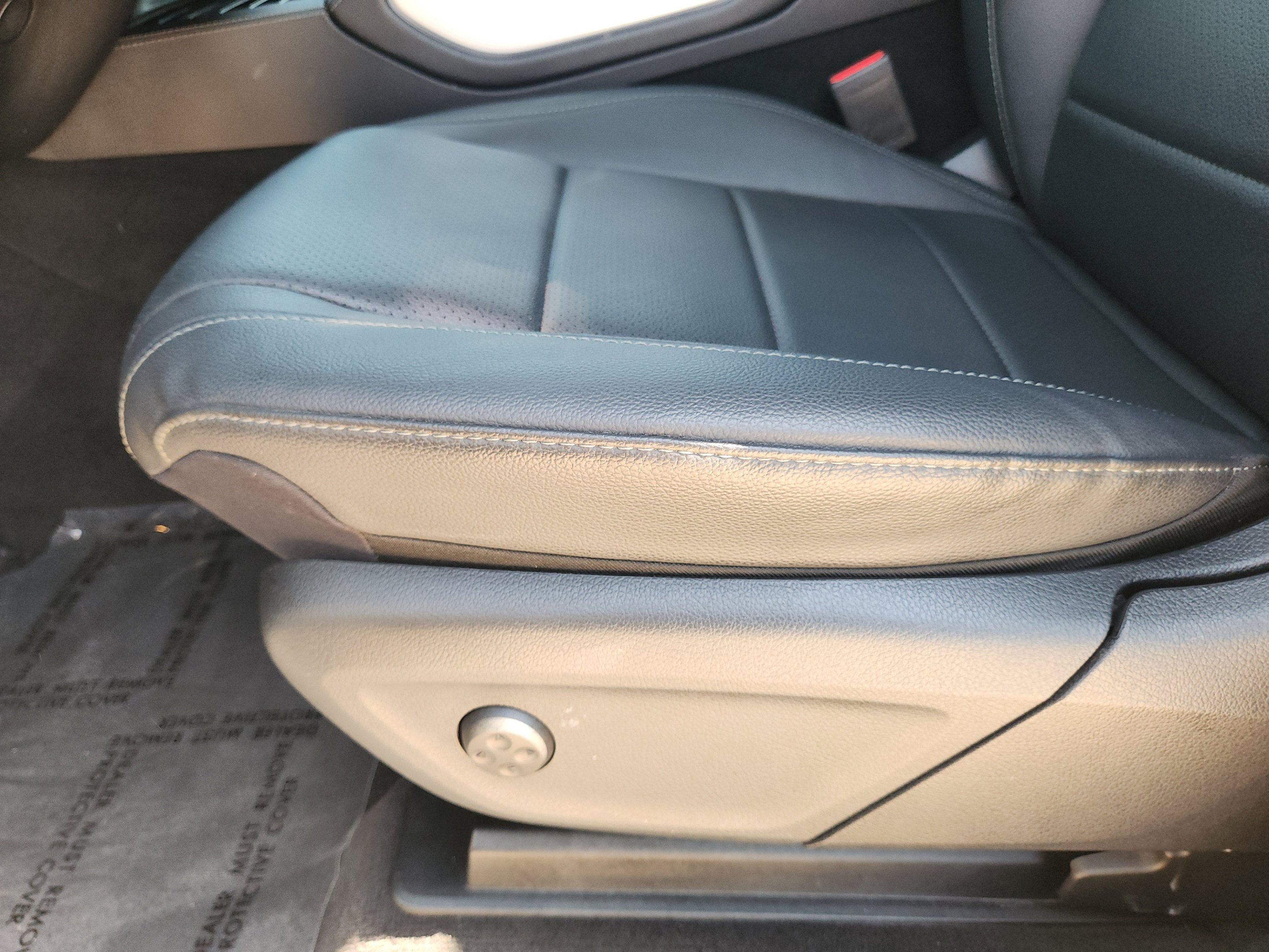 Used 2024 Mercedes-Benz GLS 450 4MATIC image 22